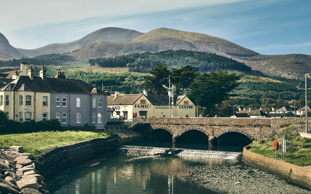 Naas on a Budget: Smart Tips for an Amazing Trip (2026)