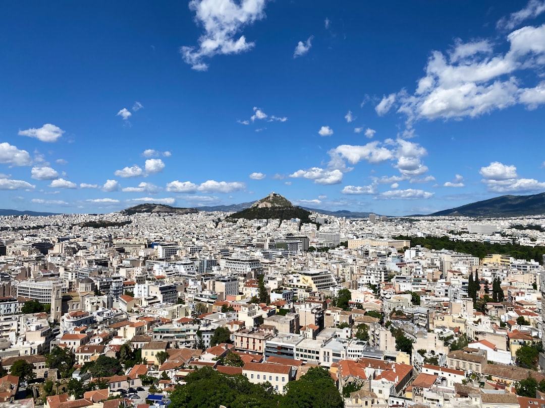 Drama on a Budget: Smart Tips for an Amazing Trip (2026)