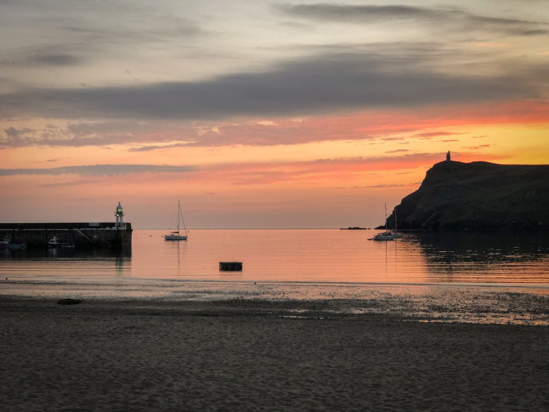 Best Mobile Network & eSIM in Isle Of Man 2026: Coverage, Speed & Cost Guide