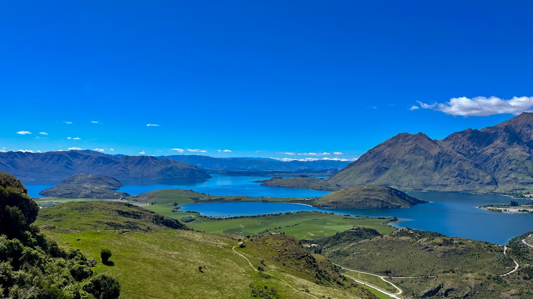 Best Mobile Network & eSIM in New Zealand 2026: Coverage, Speed & Cost Guide