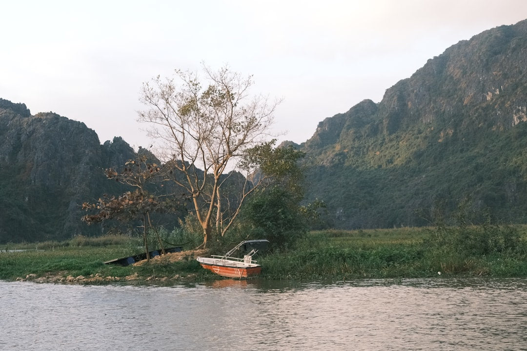 Exploring Hoa Binh: Adventures, Sights & Unforgettable Moments